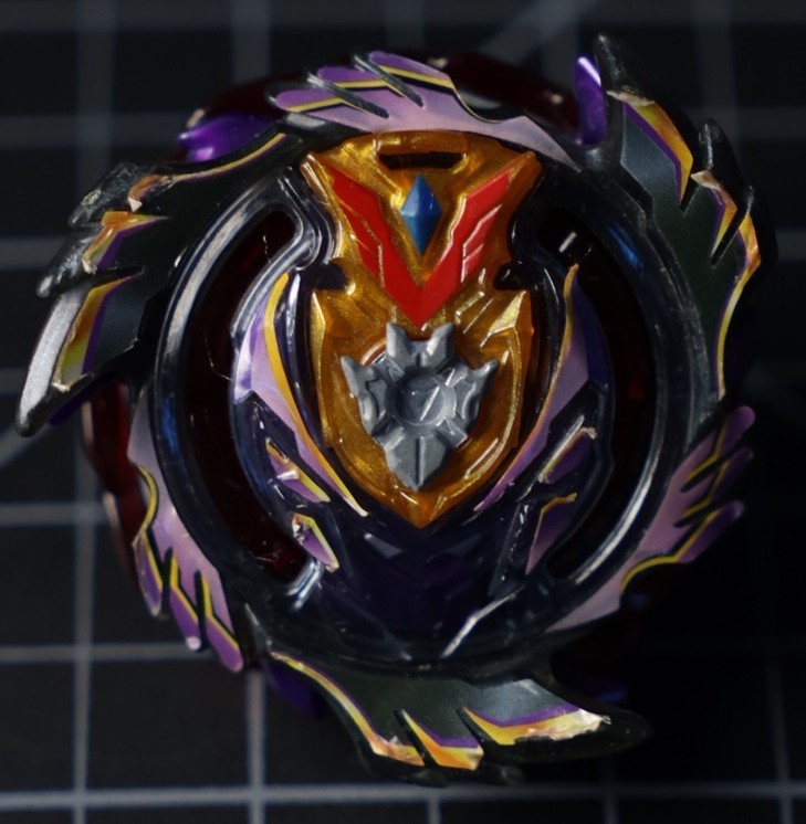 Strike God Valkyrie Mugen w/ Gold Chip B-96 Beyblade Burst Takara