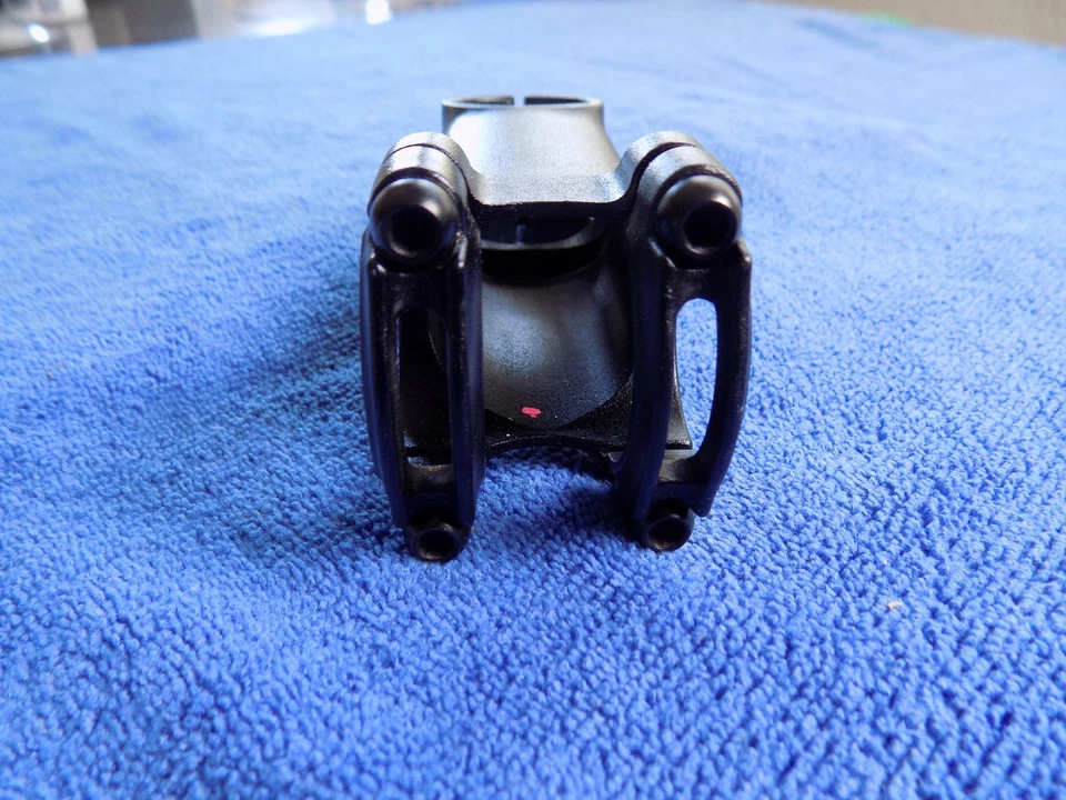 SYNTACE LITE FORCE STEM 75MM  31.8MM BAR  +/-17 DEG RISE 1-1/8 BLACK  100 GRAMS - Image 2 of 4