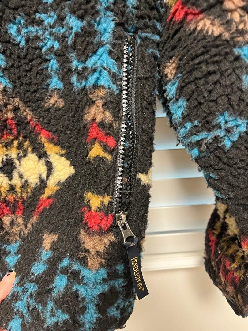 PENDLETON Boa Jacket Geometric Accent Stand M - image 6