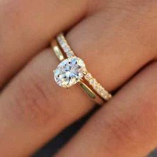1.35Ctw Oval Cut Moissanite Bridal Set Engagement Ring in 14K Yellow Gold Plated