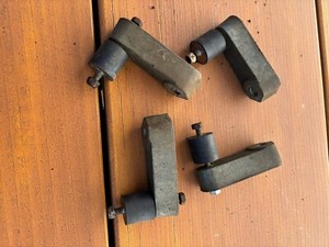 AS Mäher Schwingungsisolatoren mit Halterungen für Motoren mit Messerbremse