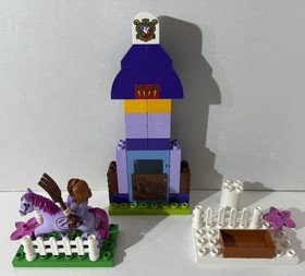 COMPLETE! Lego DISNEY Duplo Set 10594 Sofia the First Sofia's Royal Stable 2015