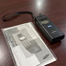 VTG Samsung SCH-211 Airtouch CDMA Flip Phone with Charger Needs New Battery