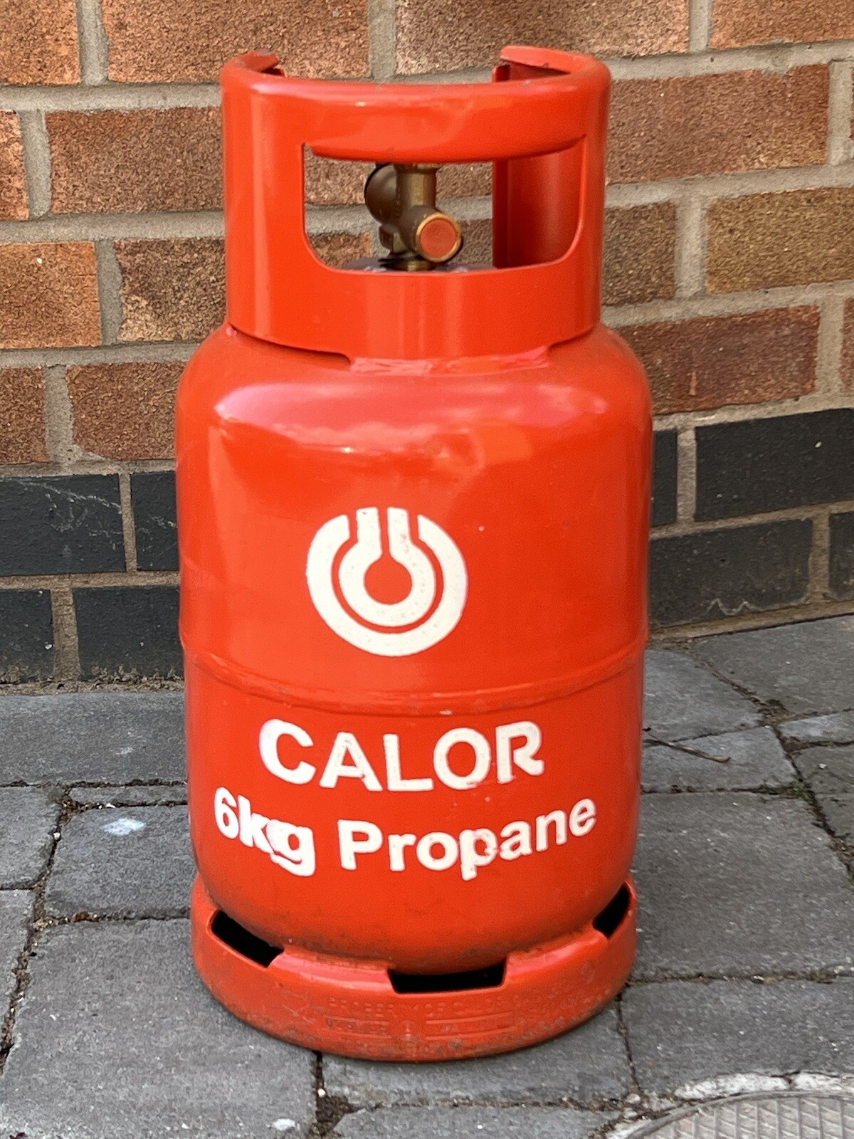 Full Calor Gas 6kg Propane Gas Bottle ideal for Caravan Camping Camper