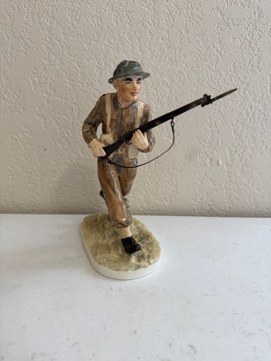 Coalport Porcelain Limited Edition For King and Country Soldier