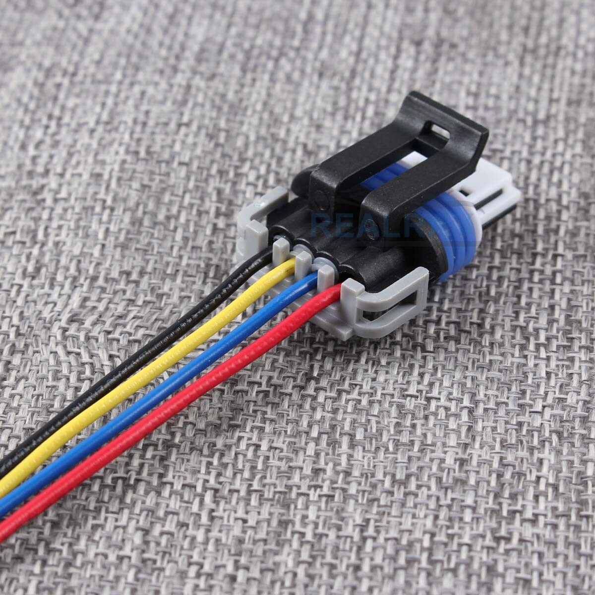 For GM Ignition Coil Connector Plug Pigtail Harness LS2 LS7 D581 D585