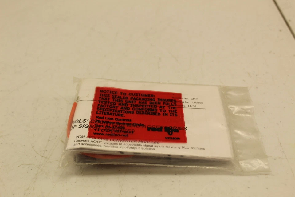 Red Lion VCMA0000 4-30VAC/DC Converter New In Bag - Image 4 of 4