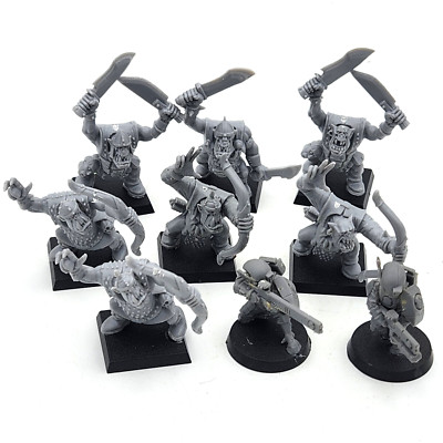 Lot of 9 Warhammer Grey Plastic Figures - Assembled Unpainted