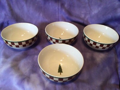 Debbie Mumm Folk Art Santas Zac designs set of 4 Cereal Bowls 
