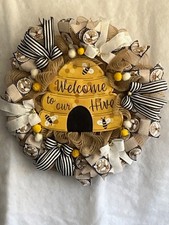 Honey Bee Deco Mesh Wreath 24" round tan white yellow