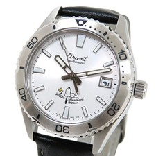 Used ORIENT sports Peanuts collaboration F672-UBE0 83.0g Wrist watch Women
