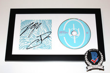 TWENTY ONE PILOTS BAND SIGNED FRAMED SCALED AND ICY CD ALBUM BECKETT COA 21 BAS
