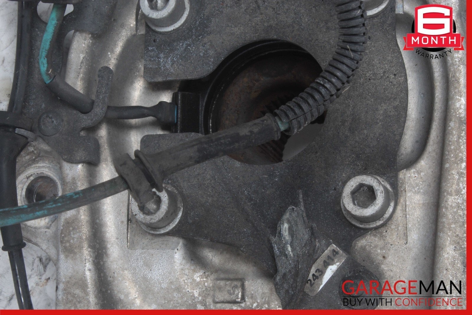 Maserati Quattroporte 2003-2010 FRONT+LEFT Steering knuckle
