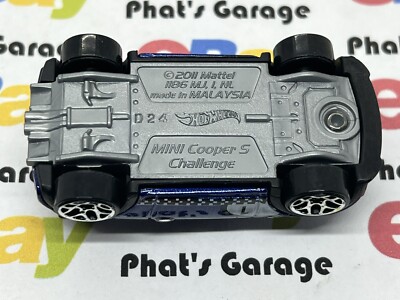 ミニカー Hot Wheels MINI CHALLENGE 2011 Amazon.com: MINI Cooper 2011 Hot Wheels Challenge Blue #30