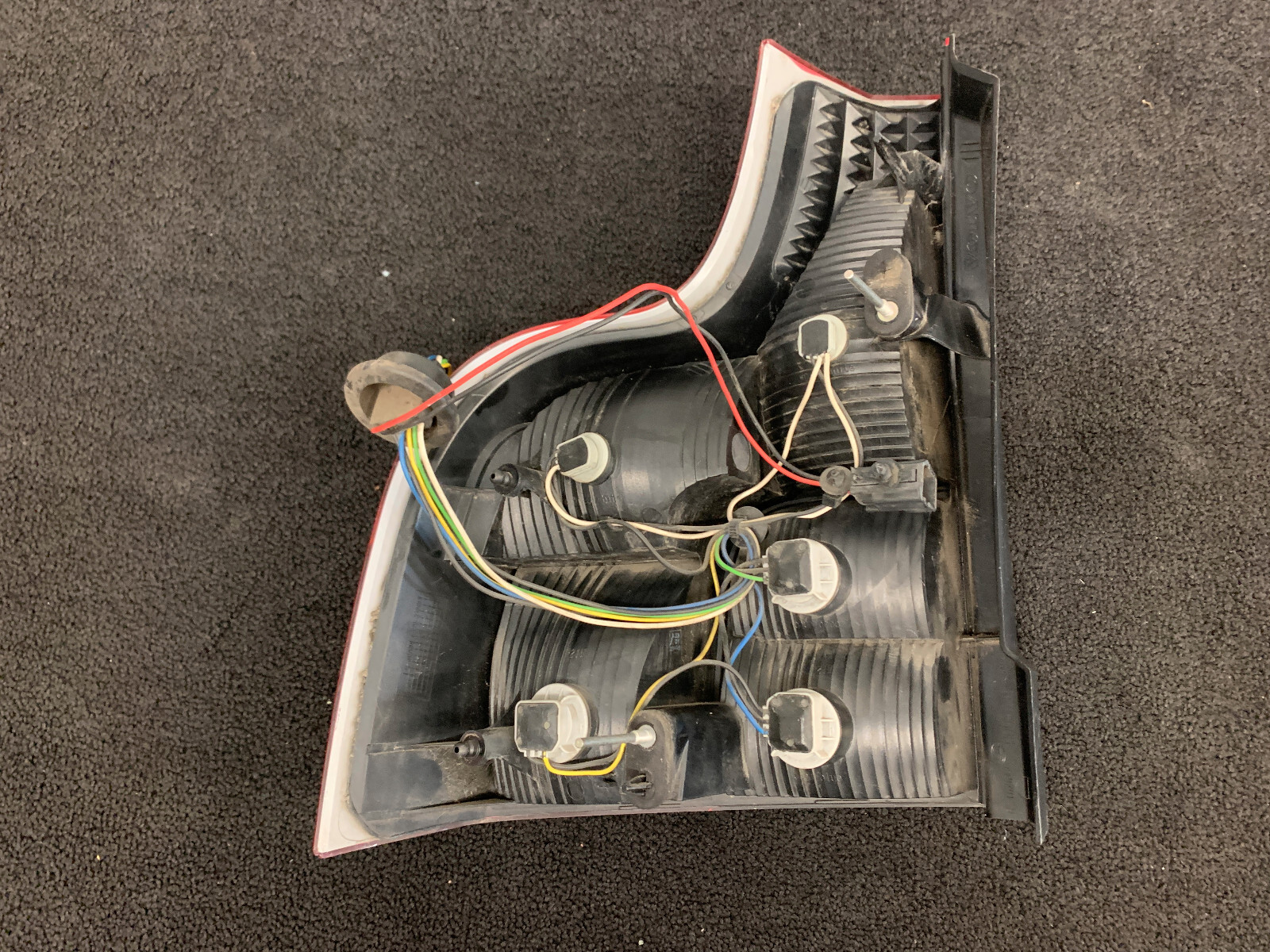 0712 Volvo XC90 Right Passenger Lower Tail LIght Assembly 31213382 eBay