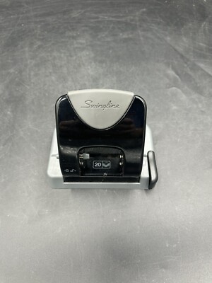 Swingline SmartTouch 2-Hole Punch, Reduced Effort - 20 Sheet Capacity (A7074135)