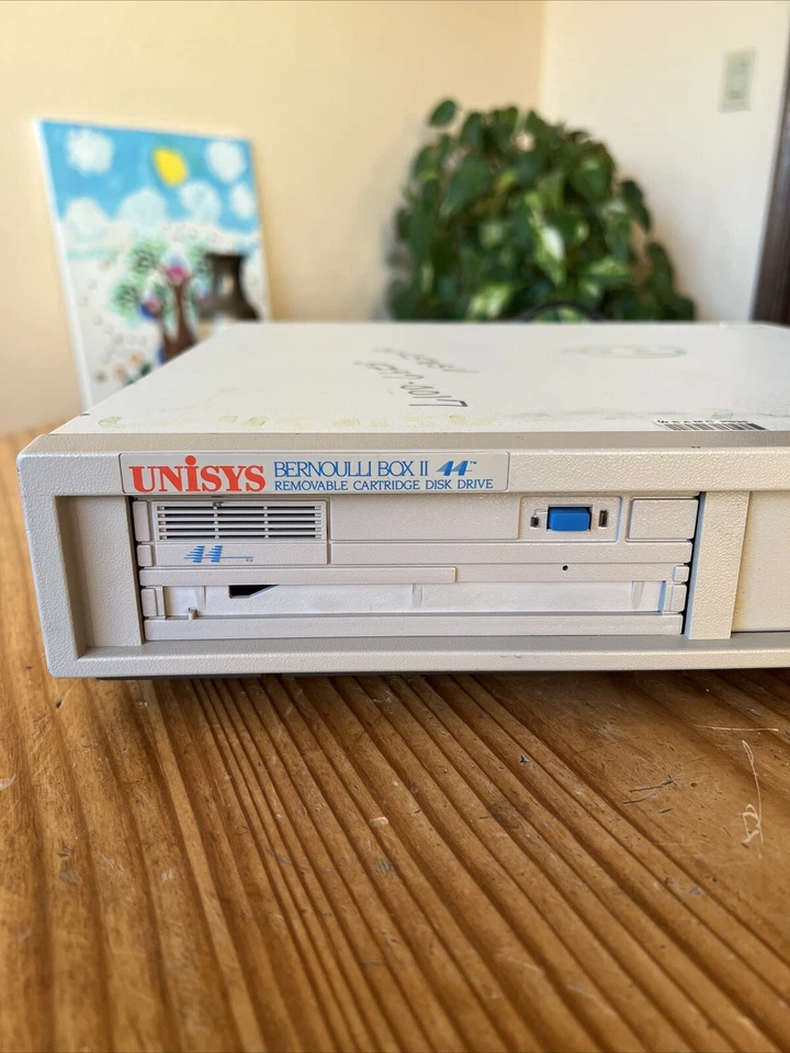 Unidad de disco de cartucho extraíble Iomega SYS Bernoulli Box II 44 - como está B144X-UNI Foto 2 de 4