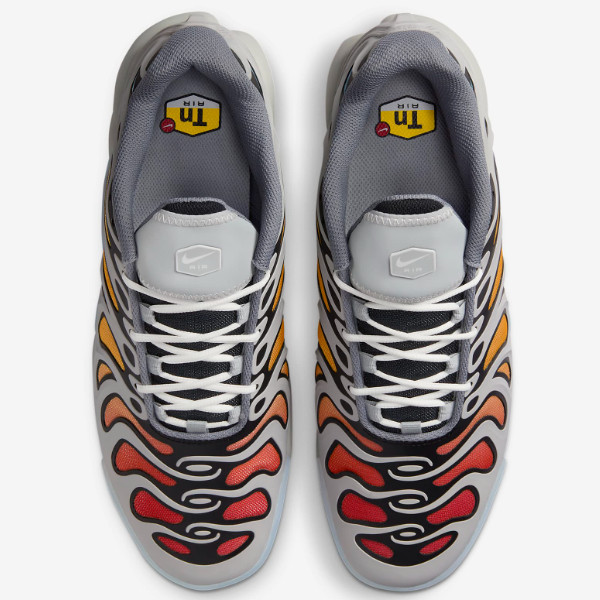 nike tn air max plus light smoke grey