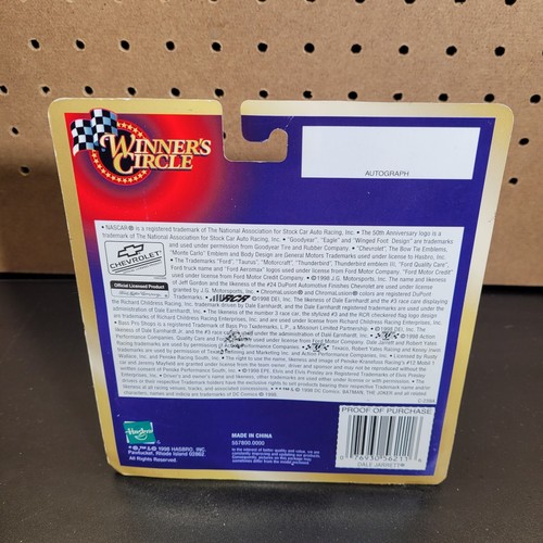 Dale Jarrett 1998 Winners Circle Ford #88 NASCAR 1:43 Taurus Batman and Joker - Picture 4 of 5