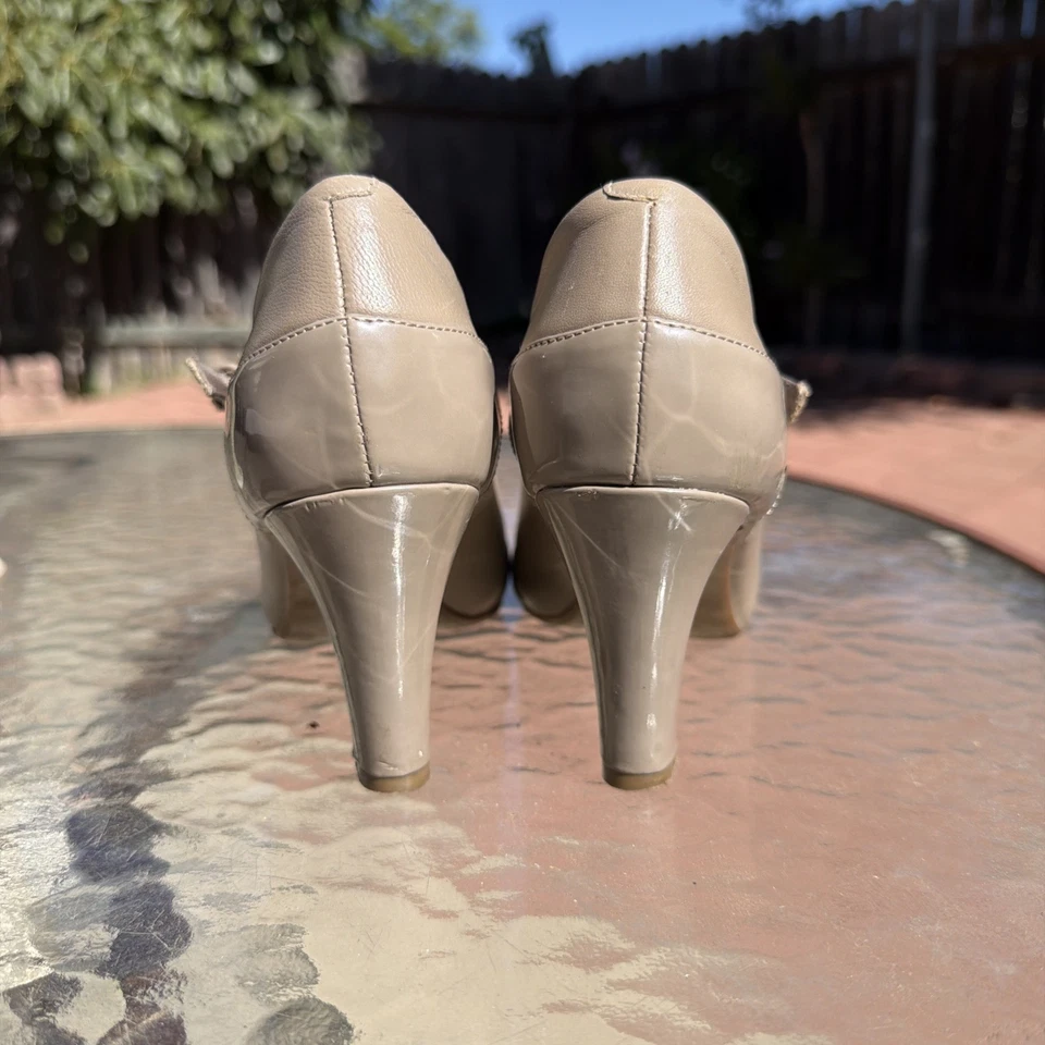 Giani Bernini Womens Vineza Leather Cap Toe T-Strap Mary Jane Pumps SIZE 6 M - Image 4 of 4