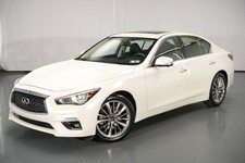 2023 INFINITI Q50 LUXE