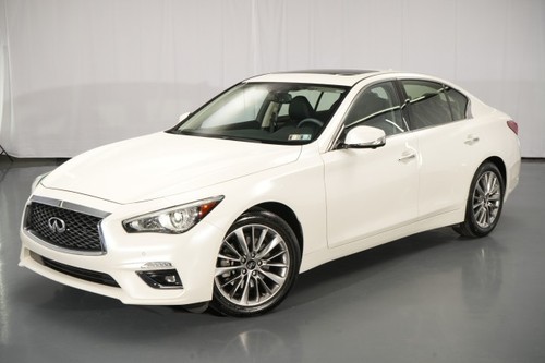 2023 INFINITI Q50 LUXE