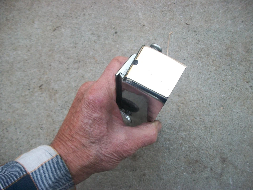 1963-1965 Chrysler New Yorker 300 Imperial GTX Dash A/C Vent Almost NOS 2277098 - Image 3 of 4