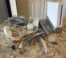 Nintendo Wii White RVL-001 Console Bundle - Tested Working