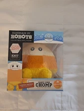 NYCC 2024 exclusive CANDY CORN CHOMP Handmade By Robots Abominable Toys vinyl