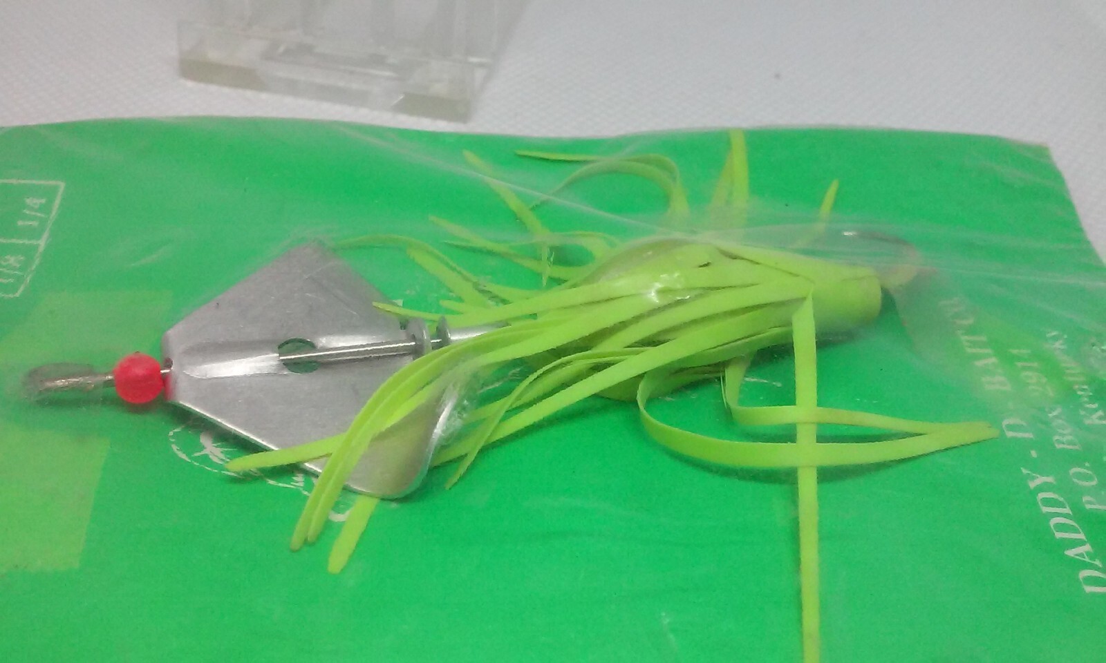 VTG Daddy D Bait Bug Eye Buzzbait Chartreuse 1/8oz. Topwater Buzz Bait Lure NOS - Image 5