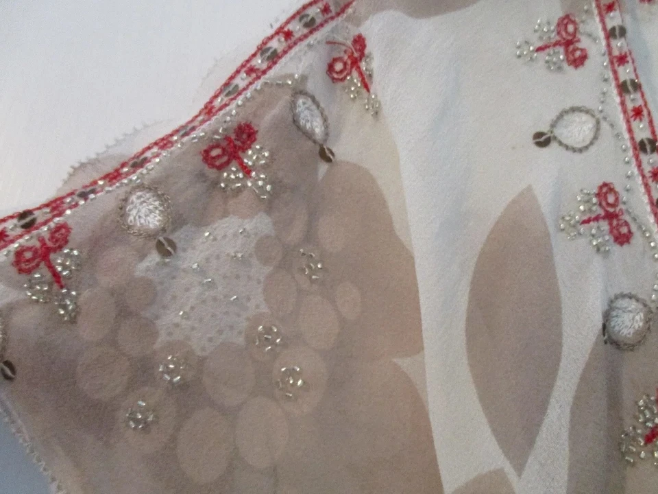 Coast women's Pure Silk glamorous "Coffee and Cream" sequinned blouse size 10 - Image 4 of 4