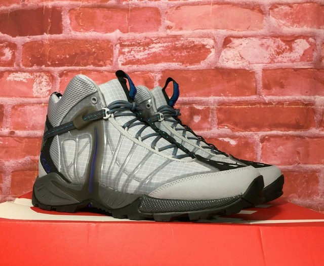 nike air zoom tallac