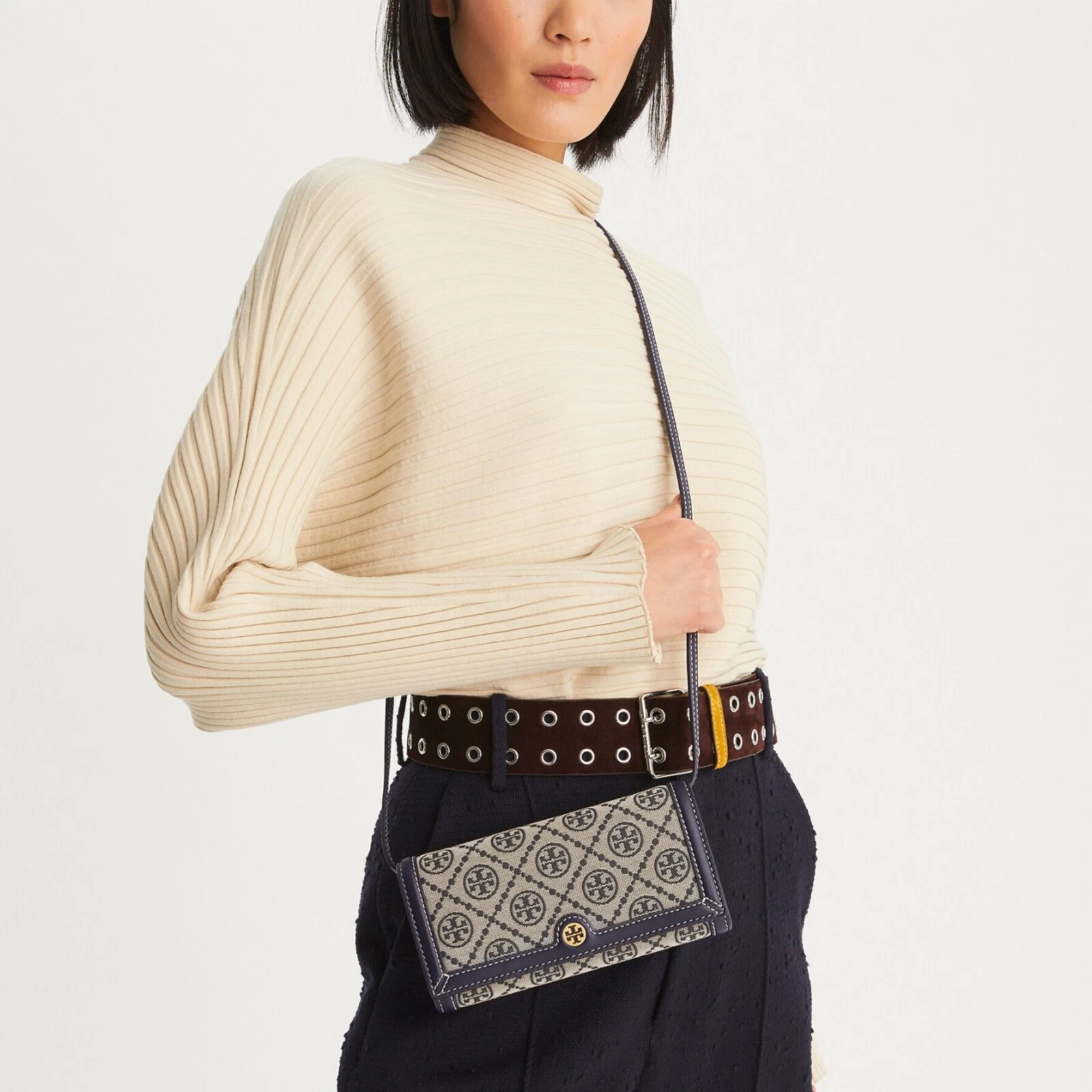 Nuovo portafoglio jacquard monogramma Tory Burch T tracolla pochette 135846 $348
