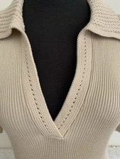 H HALSTON Top/Blouse Size S Beige Plunge V-Neck Trim Top Knit Crochet NWT WMNs