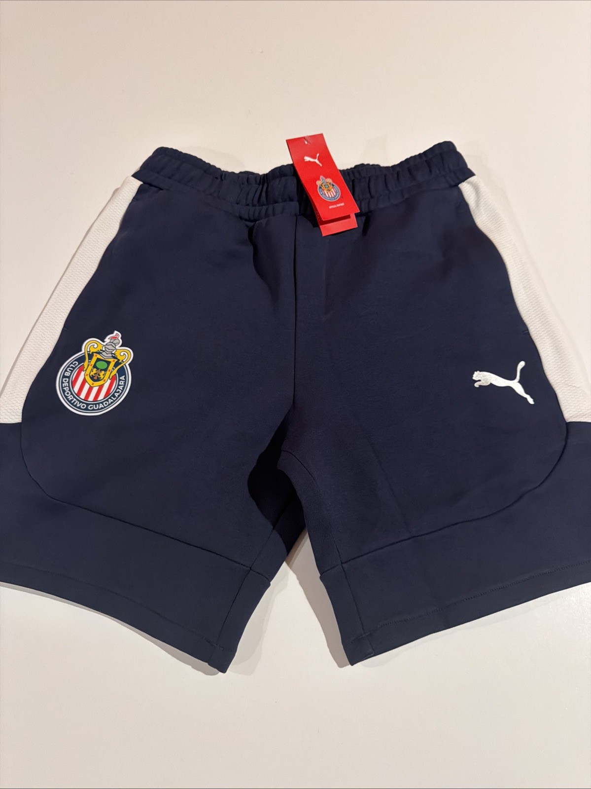 Puma Chivas Guadalajara CHG Men's Soccer Sweat Shorts Sz M 782111 NWT Evostripe