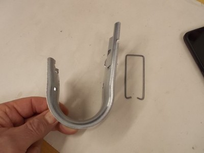 Lot of 2 New Nvent Caddy CAT32HP 181062 High Perf 2'' Versa-Mount J Hooks  H7