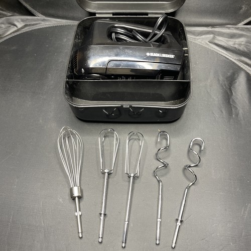 Black & Decker MX3200B 6 Speed Hand Mixer Complete 5 Attachments Case Tested
