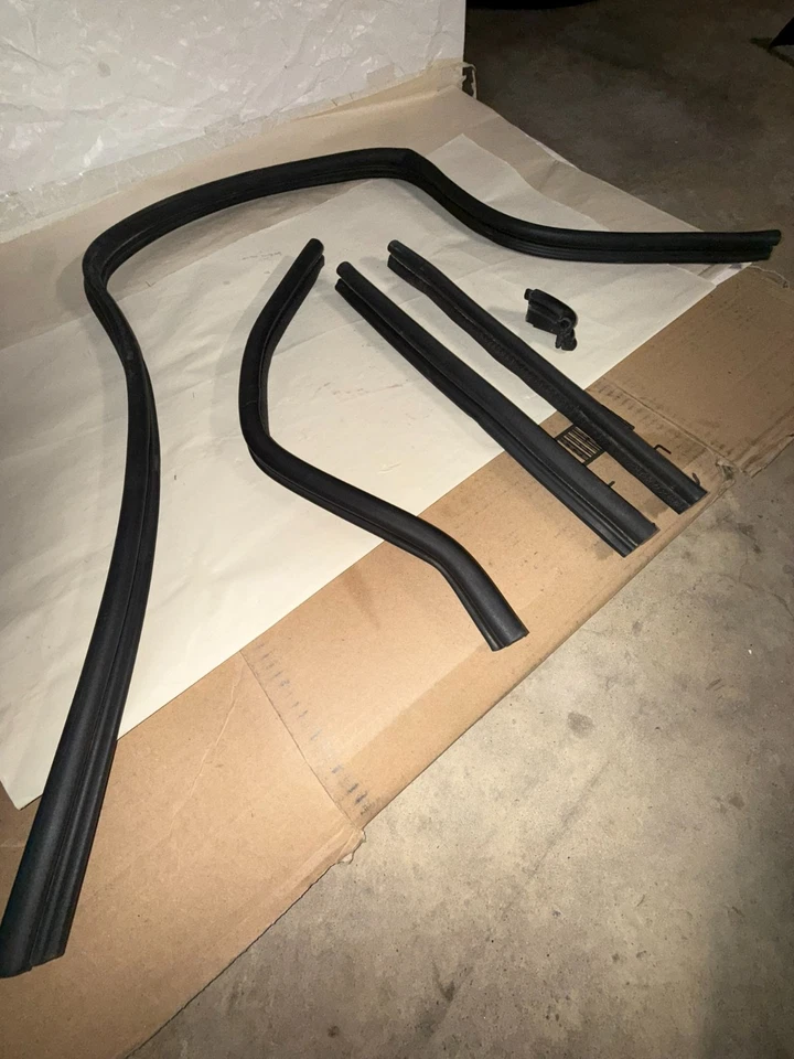 *BMW Z3 Coupe Roadster M Coupe M Roadster Vedações de gaxetas de compartimento de motor 1996-2002 NLA - Imagem 4 de 4