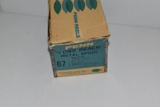 PENN LONG BEACH METAL SPOOL 67 VINTAGE FISHING REEL W/ BOX (NTQ28)