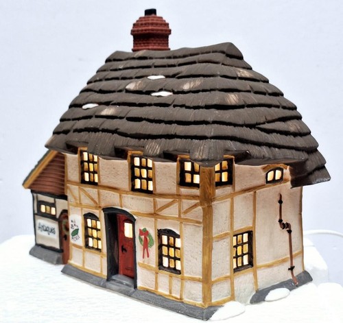 Casa de campo Department 56 Heritage Collection Dickens Village Mr. & Mrs. Pickles - Imagen 3 de 9