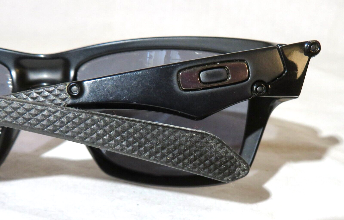 Oakley Jupiter Squared OO9135-25 Sunglasses 56-18-131 Black Oakley Jupiter Squared OO9135-25 Sunglasses 56-18-131 Black