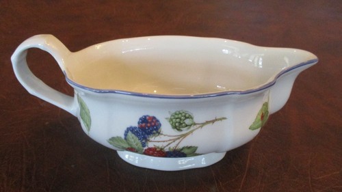 Villeroy & Boch Cottage Pattern Gravy Sauce Boat Bowl - Picture 2 of 5