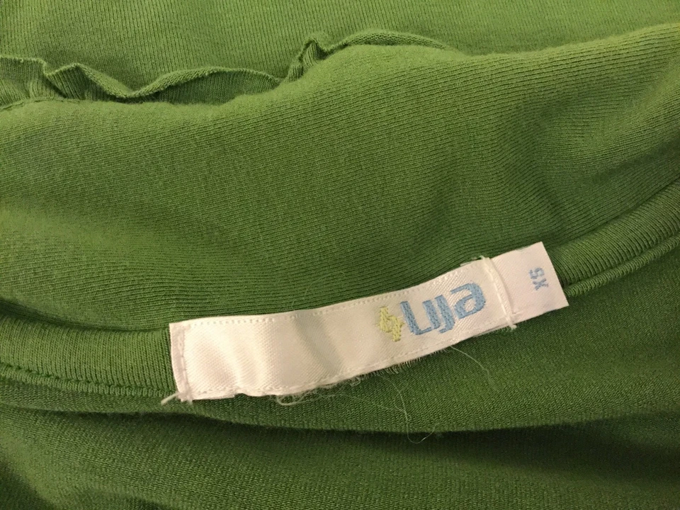 Camiseta polo de golf verde con cuello en V de LIJA para mujer talla XS Foto 3 de 3