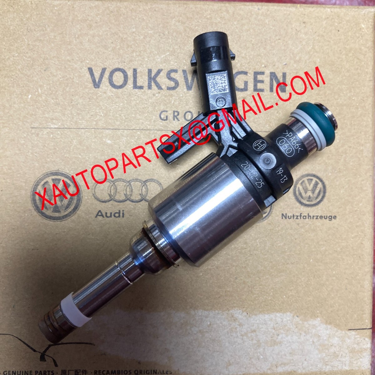 Audi VW EA888 Gen3 2.0 TFSI fuel injector injection valve