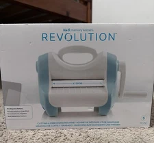 We R Memory Keepers Revolution Magnetic Platform Die Cutting & Embossing Machine