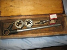 Triad NYE No. 50 Ratcheting Pipe Threader !/2" 3/4" Miller Falls Reamer 1-1/4"