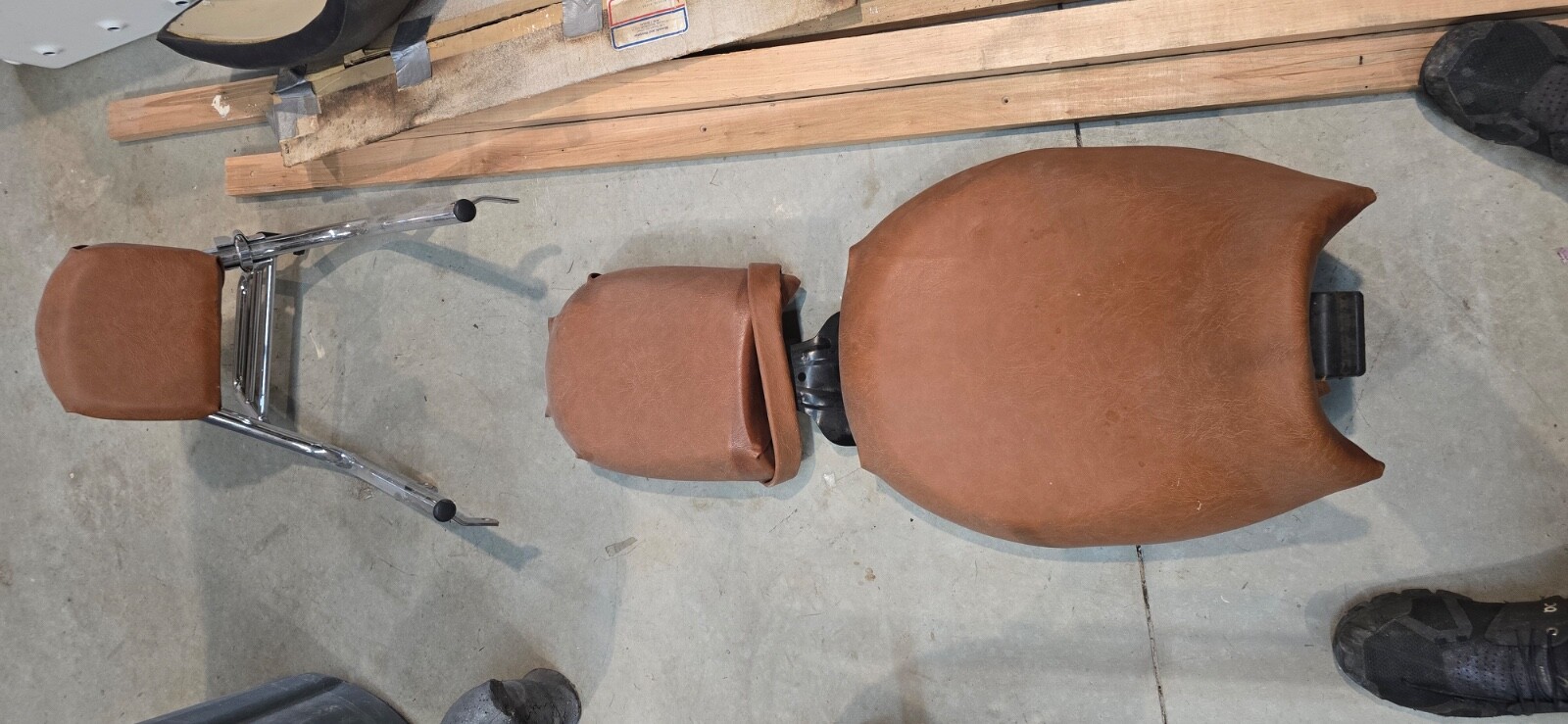 Picture 1 of 5