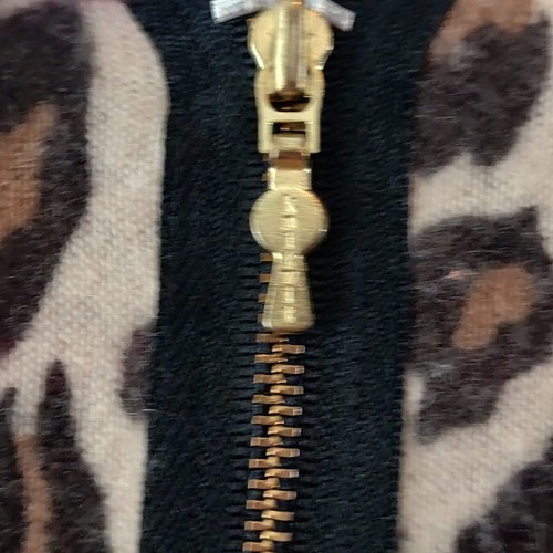 Knitwit Girls 8 Animal Print 100% Cashmere Full Zip Pockets Hoodie Jacket Flaws - Picture 4 of 11