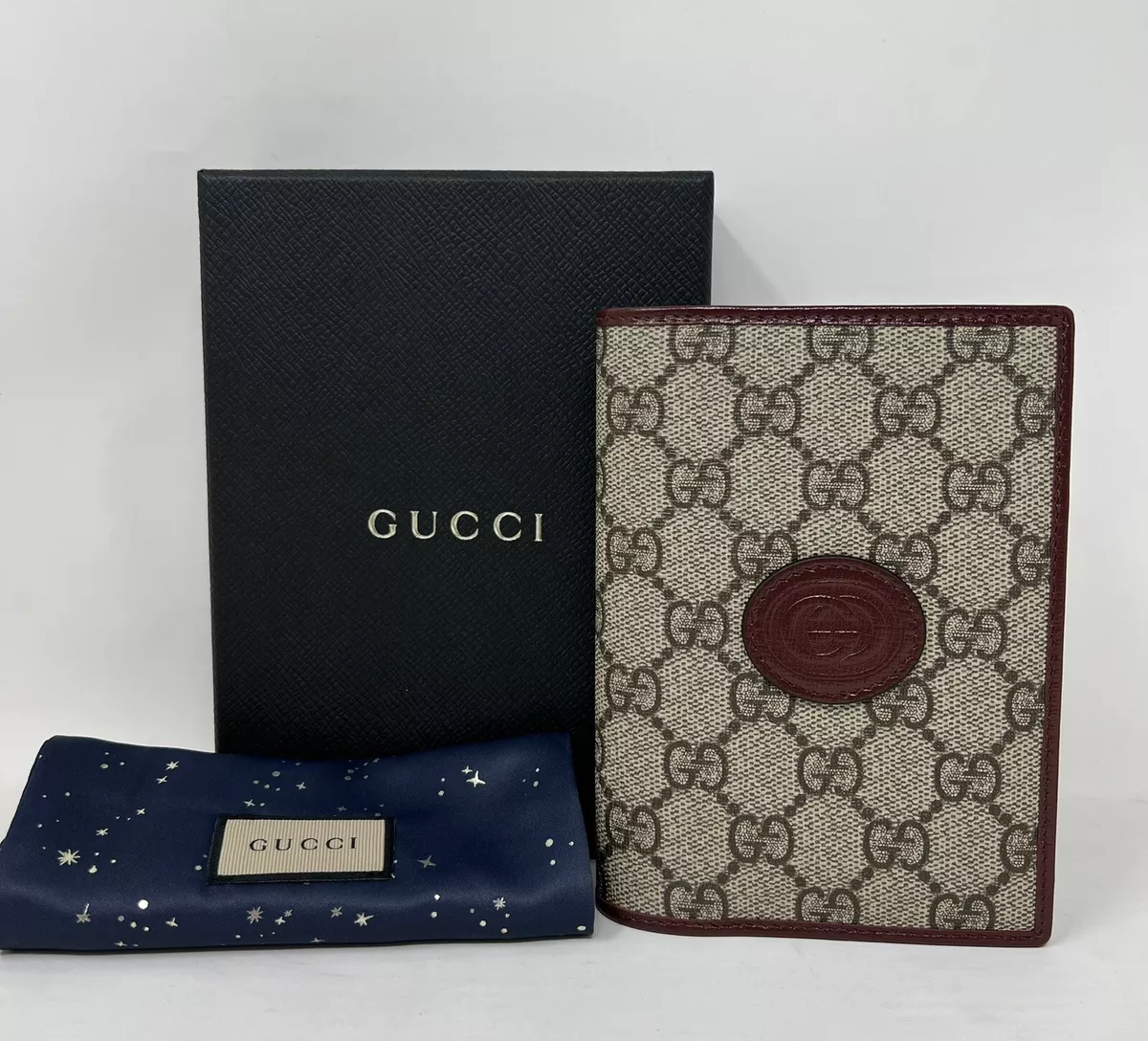 GUCCI GG Supreme Monogram Interlocking G Passport Case Wallet NEW ❤️