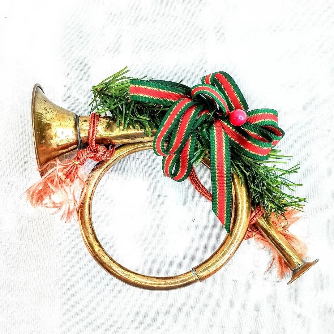 Christmas french horn deals